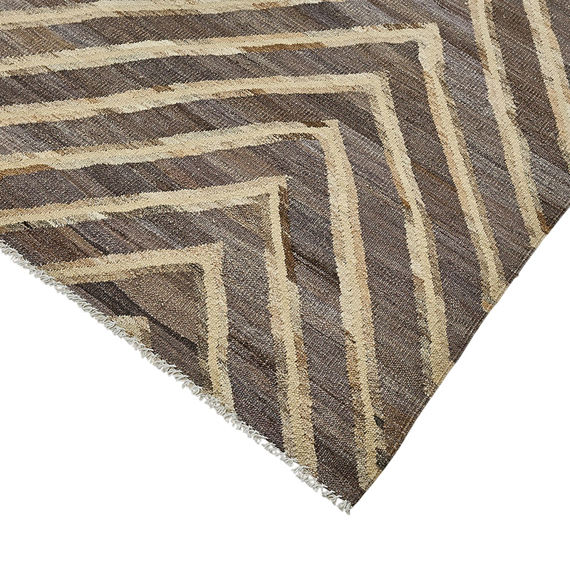New Hand-Woven Kilim Rug - K0093780
