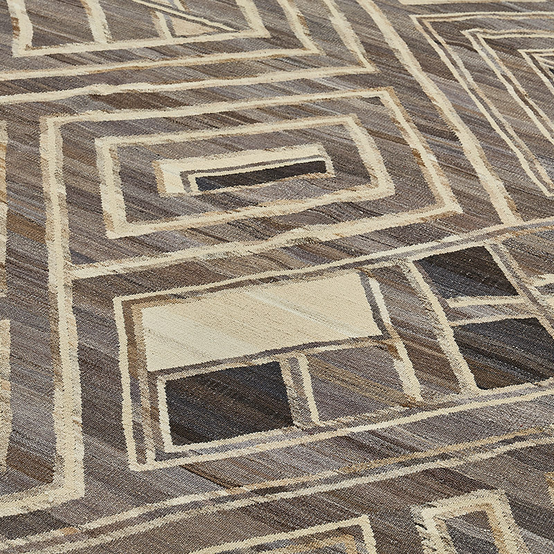 New Hand-Woven Kilim Rug - K0093780