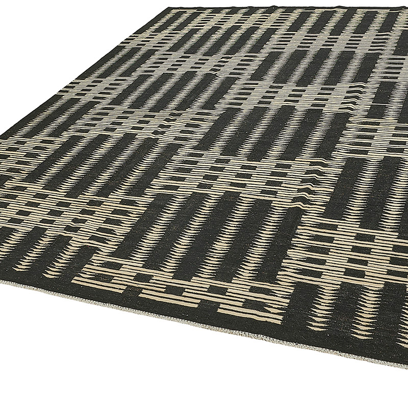 New Hand-Woven Kilim Rug - K0093783
