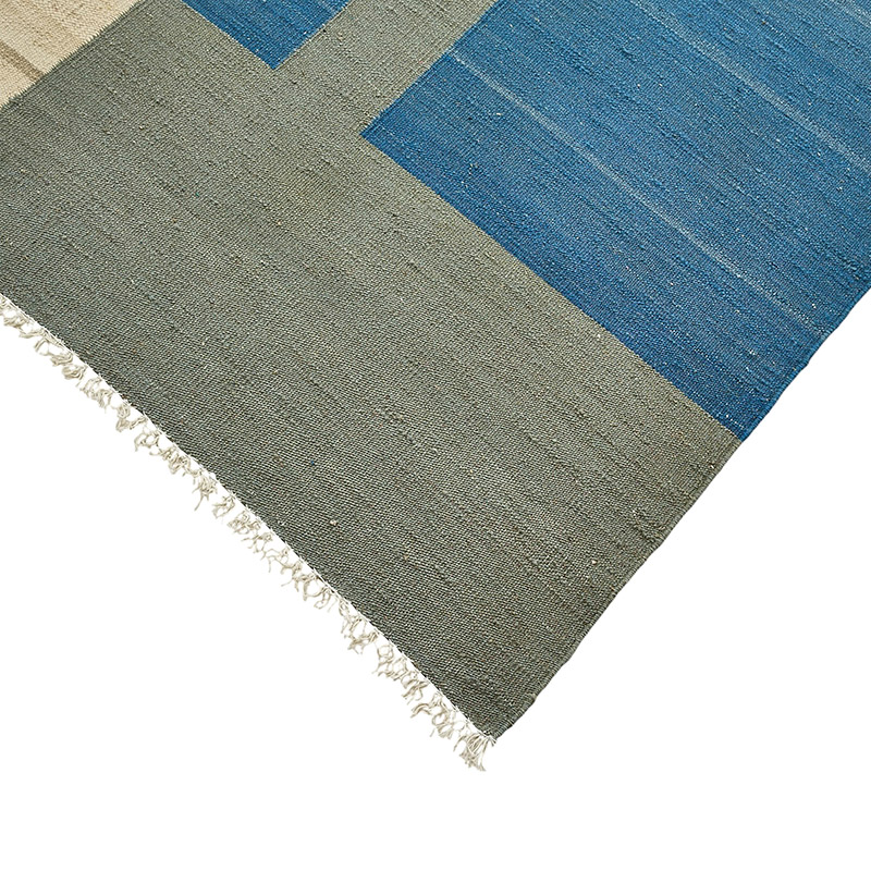 New Hand-Woven Kilim Rug - K0093786