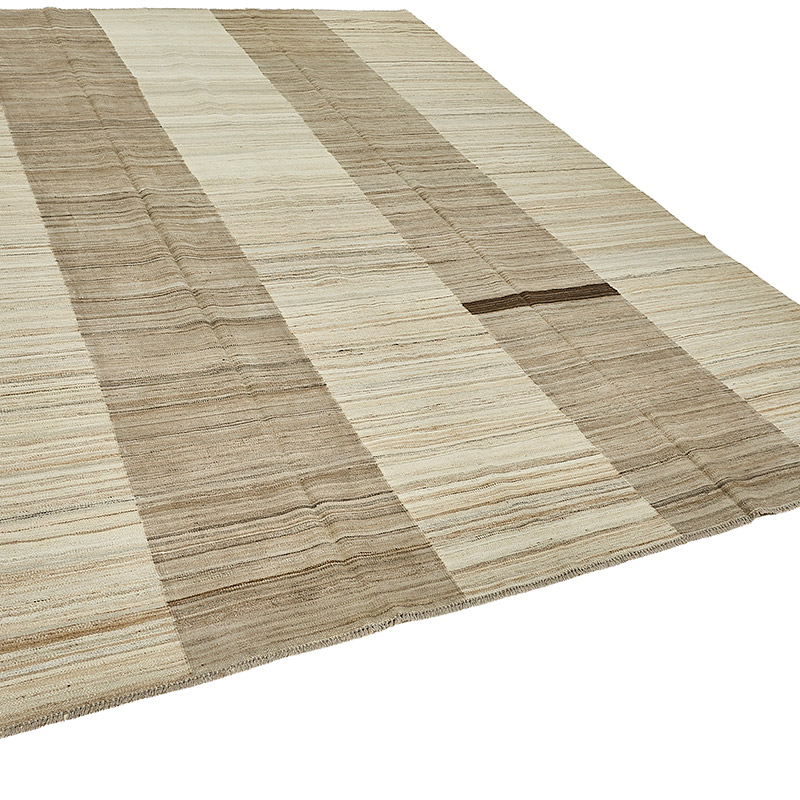 New Hand-Woven Kilim Rug - K0093788