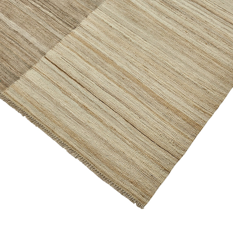 New Hand-Woven Kilim Rug - K0093788