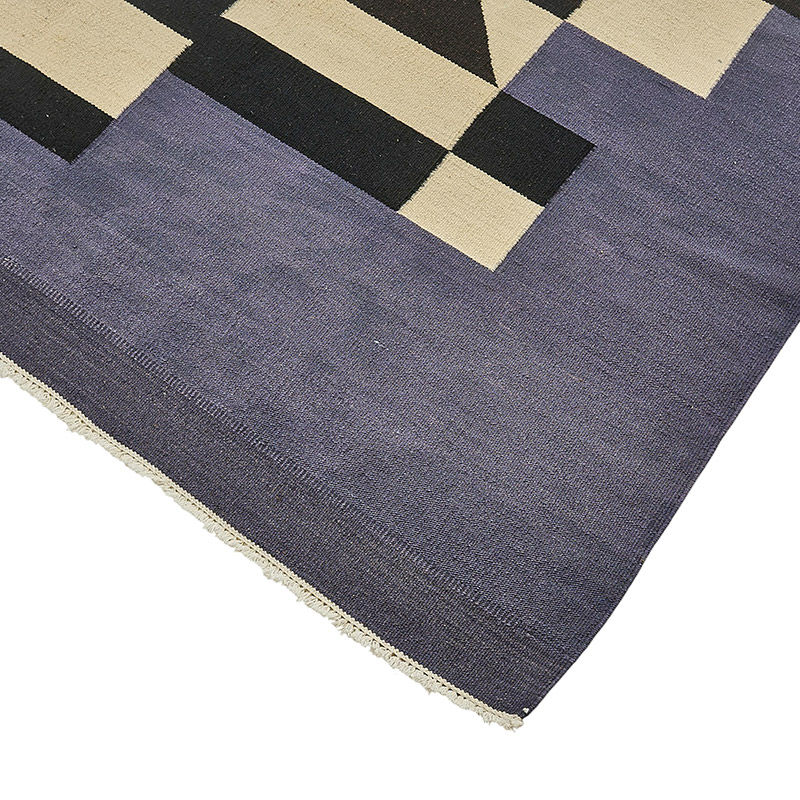 New Hand-Woven Kilim Rug - K0093789