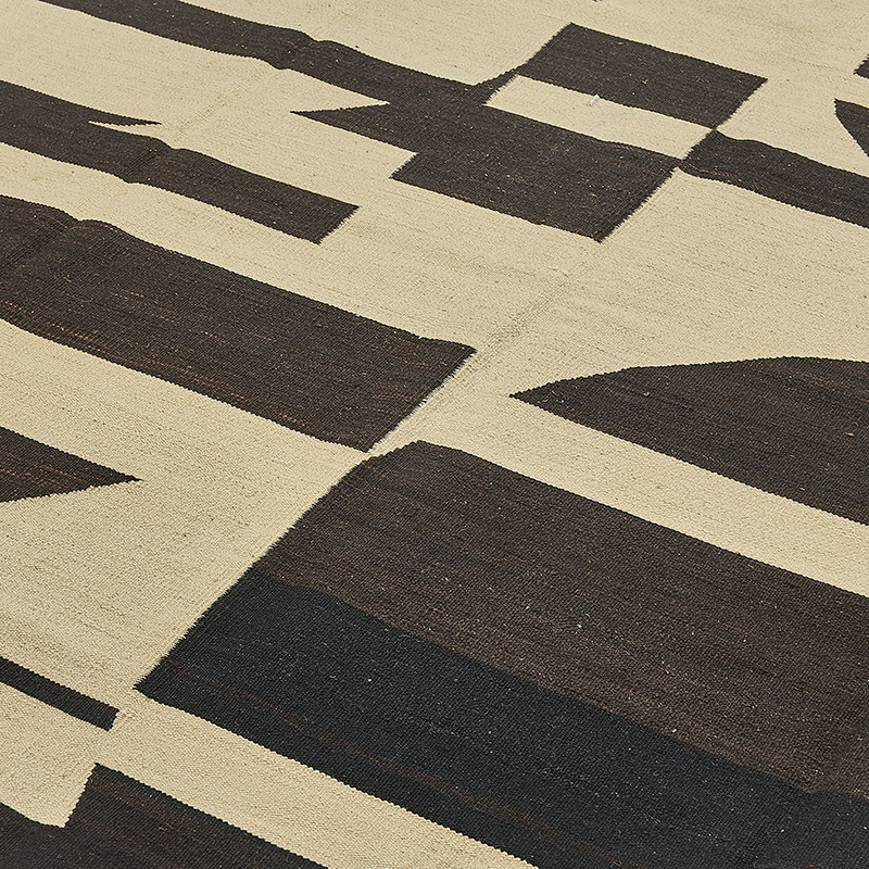 New Hand-Woven Kilim Rug - K0093789