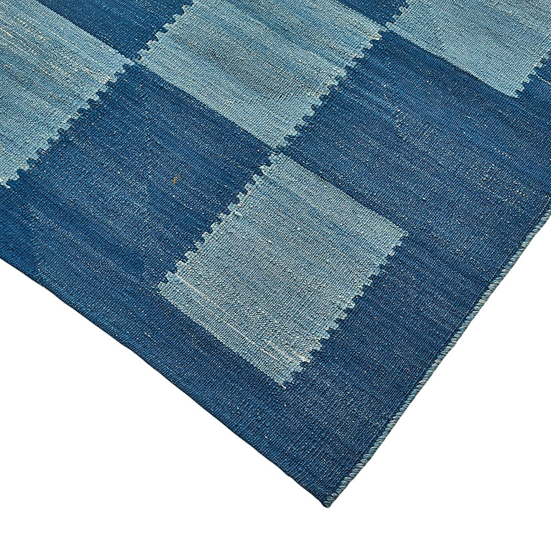 New Hand-Woven Kilim Rug - K0093800