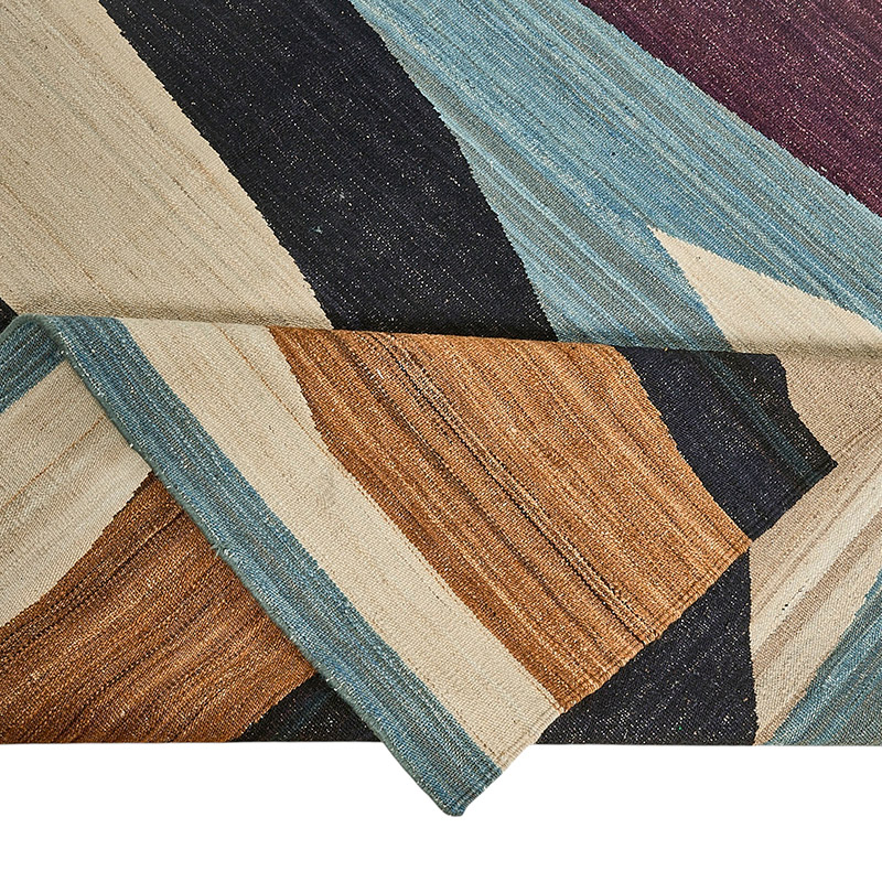 New Hand-Woven Kilim Rug - K0093803