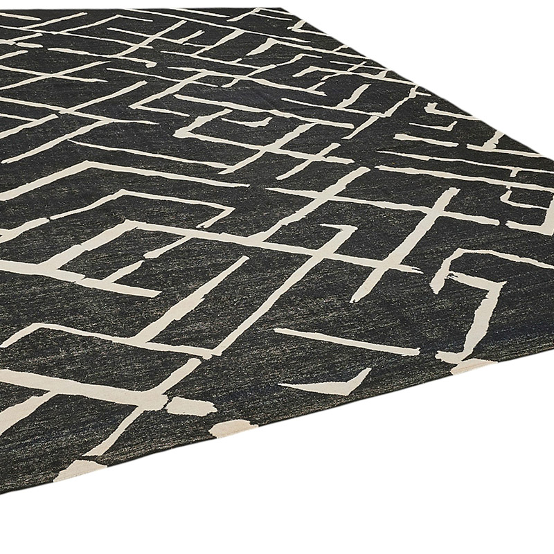 New Hand-Woven Kilim Rug - K0093807