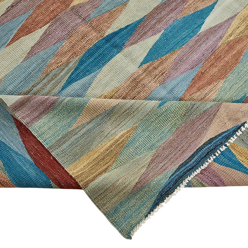 New Hand-Woven Kilim Rug - K0093811