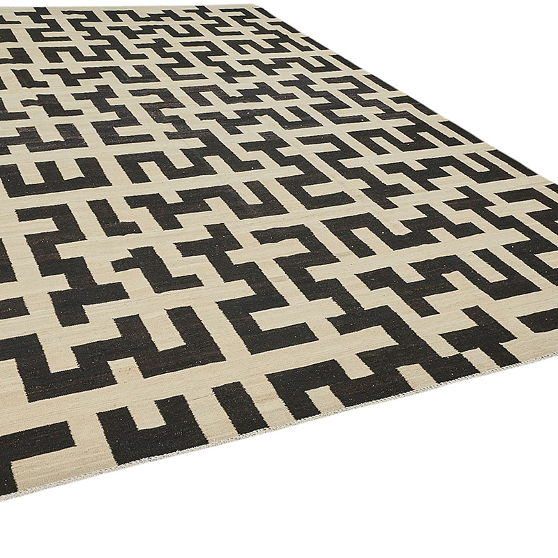 New Hand-Woven Kilim Rug - K0093812