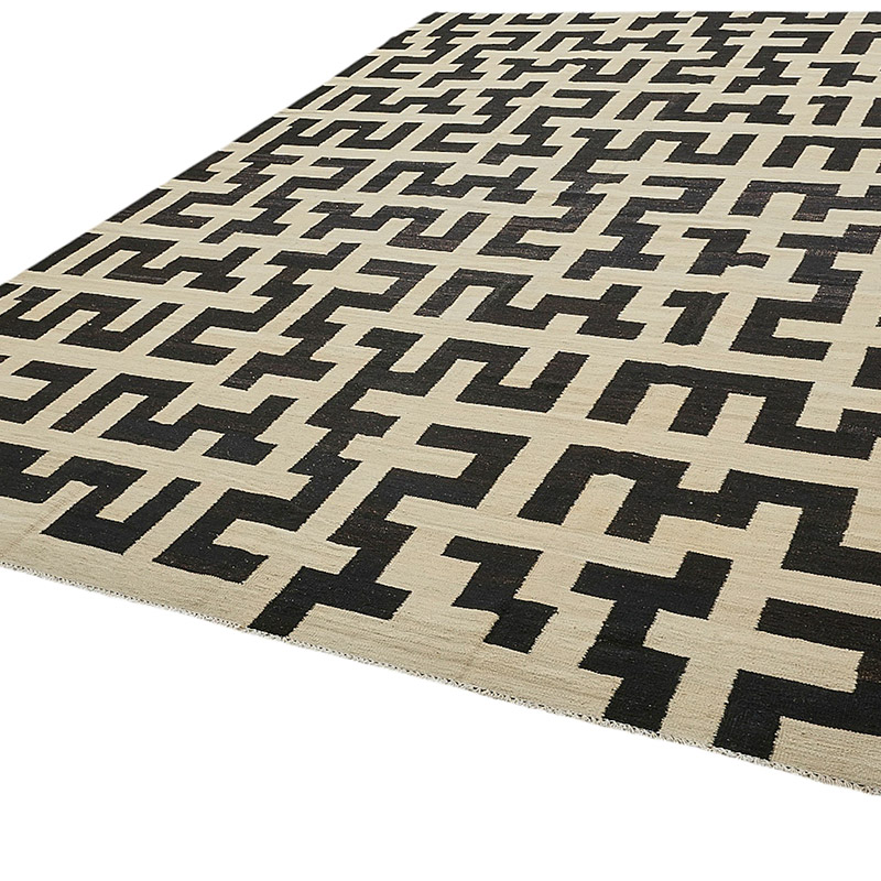 New Hand-Woven Kilim Rug - K0093812