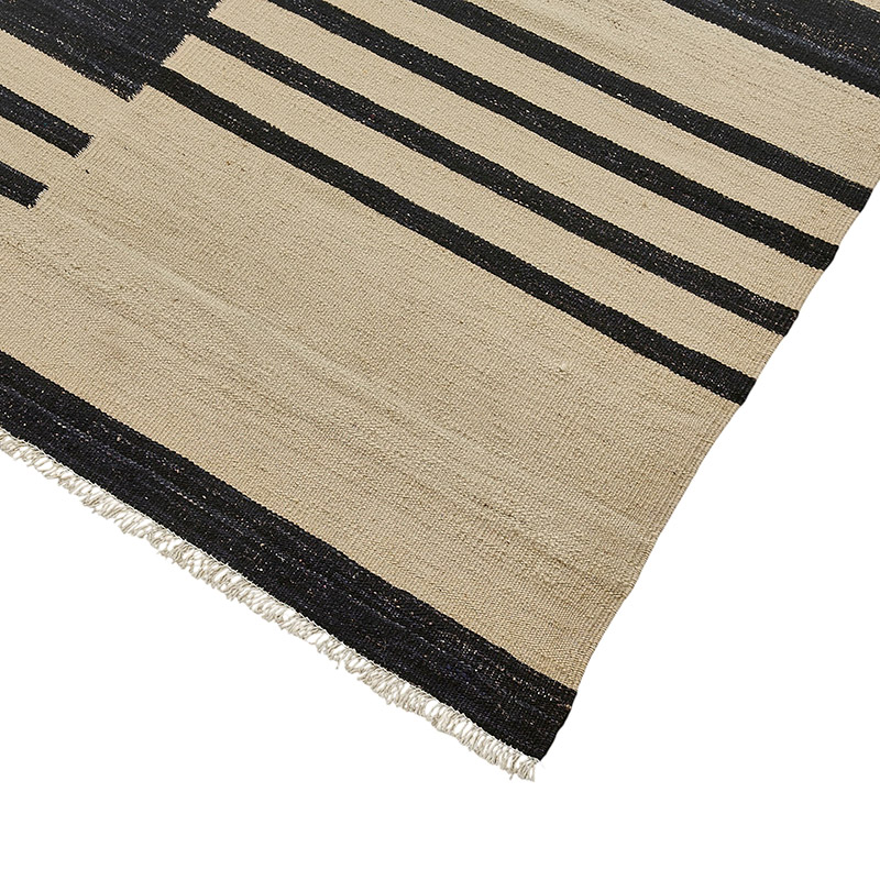New Hand-Woven Kilim Rug - K0093819