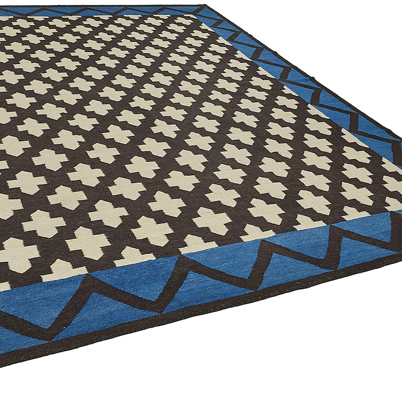 New Hand-Woven Kilim Rug - K0093823