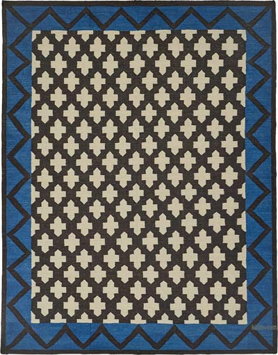 New Hand-Woven Kilim Rug