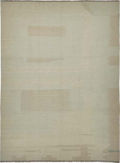 New Hand-Woven Kilim Rug