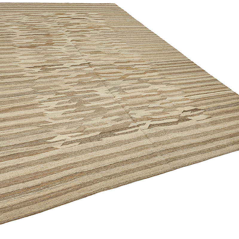 New Hand-Woven Kilim Rug - K0093825