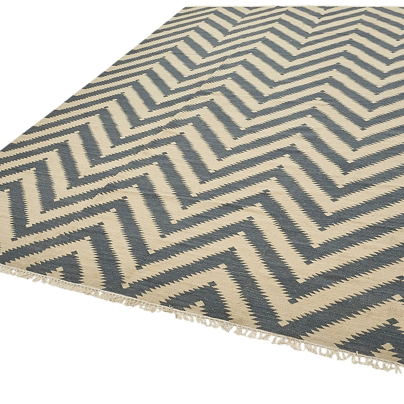 New Hand-Woven Kilim Rug - K0093829
