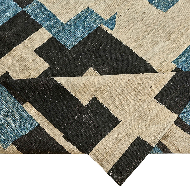 New Hand-Woven Kilim Rug - K0093832