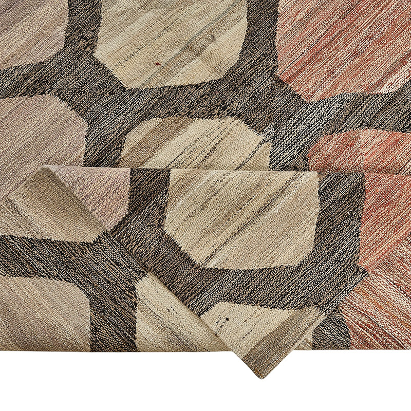 New Hand-Woven Kilim Rug - K0093838