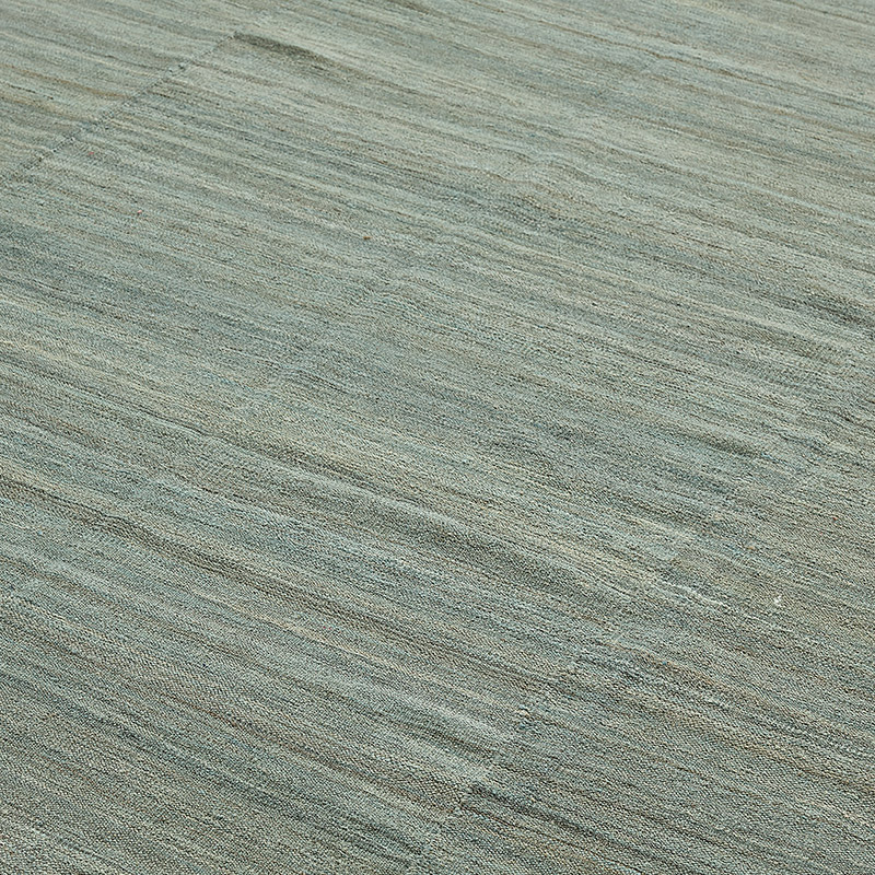 New Hand-Woven Kilim Rug - K0093839