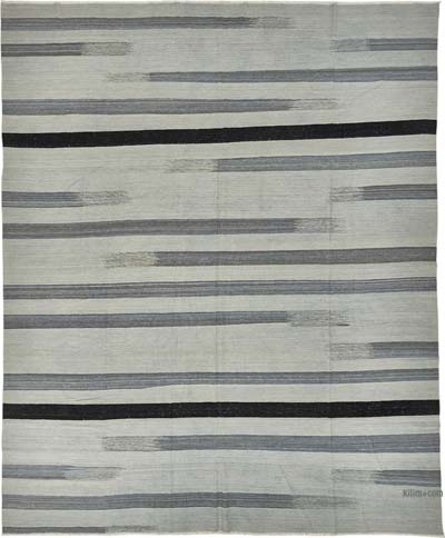 New Hand-Woven Kilim Rug