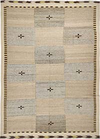 New Hand-Woven Kilim Rug