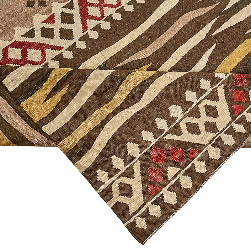 New Hand-Woven Kilim Rug - K0093846