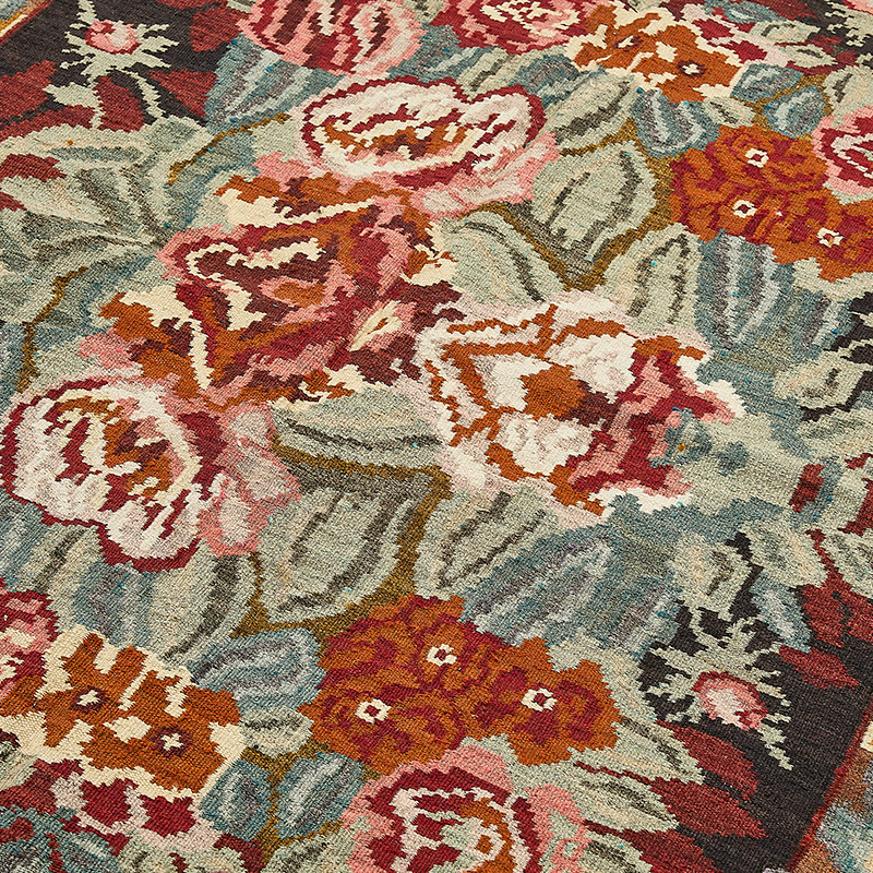 Vintage Handwoven Moldovan Kilim Rug - 6' 11" x 10' 4" (83" x 124") - K0093849