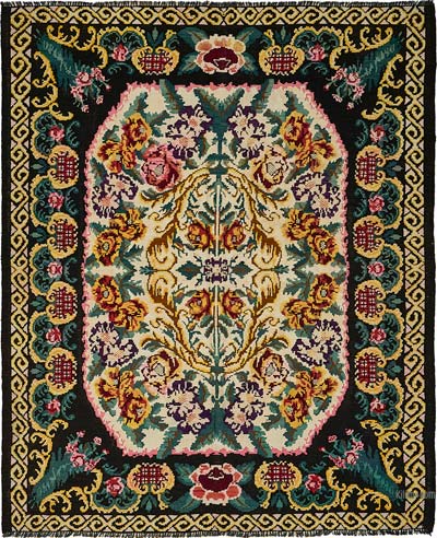 Vintage Handwoven Moldovan Kilim Rug - 7' 3" x 8' 10" (87" x 106")