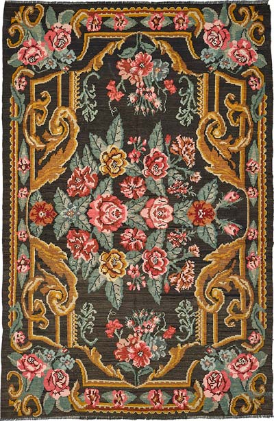 Vintage Handwoven Moldovan Kilim Rug - 6' 1" x 9' 3" (73" x 111")