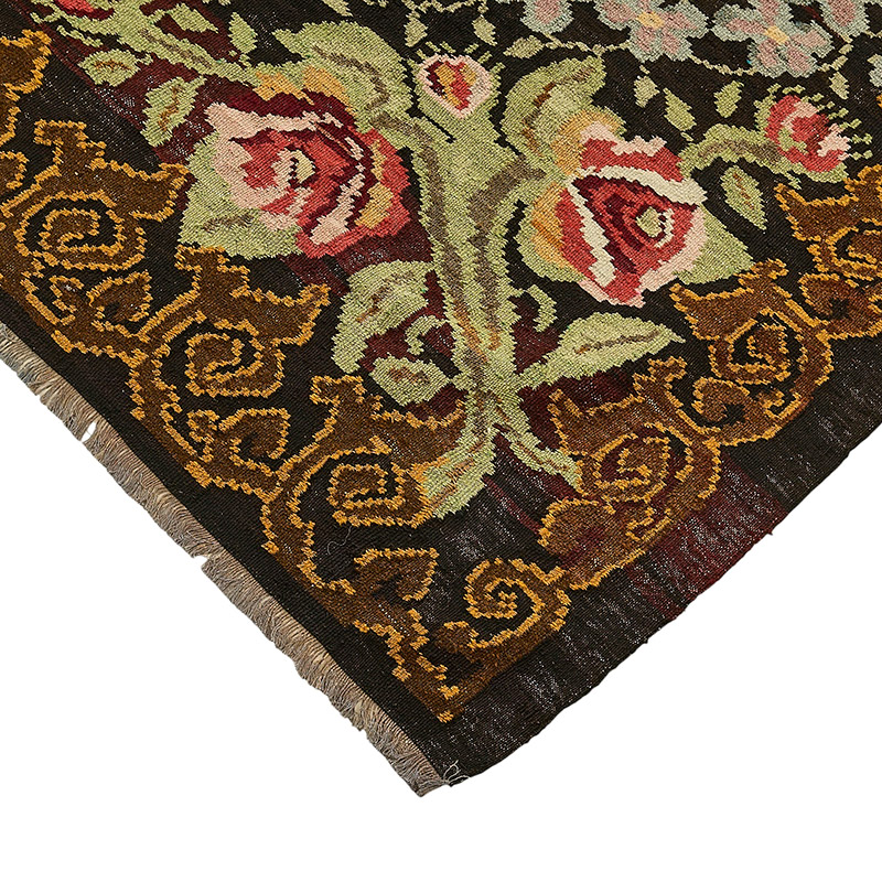 Vintage Handwoven Moldovan Kilim Rug - 7' 3" x 9' 9" (87" x 117") - K0093864