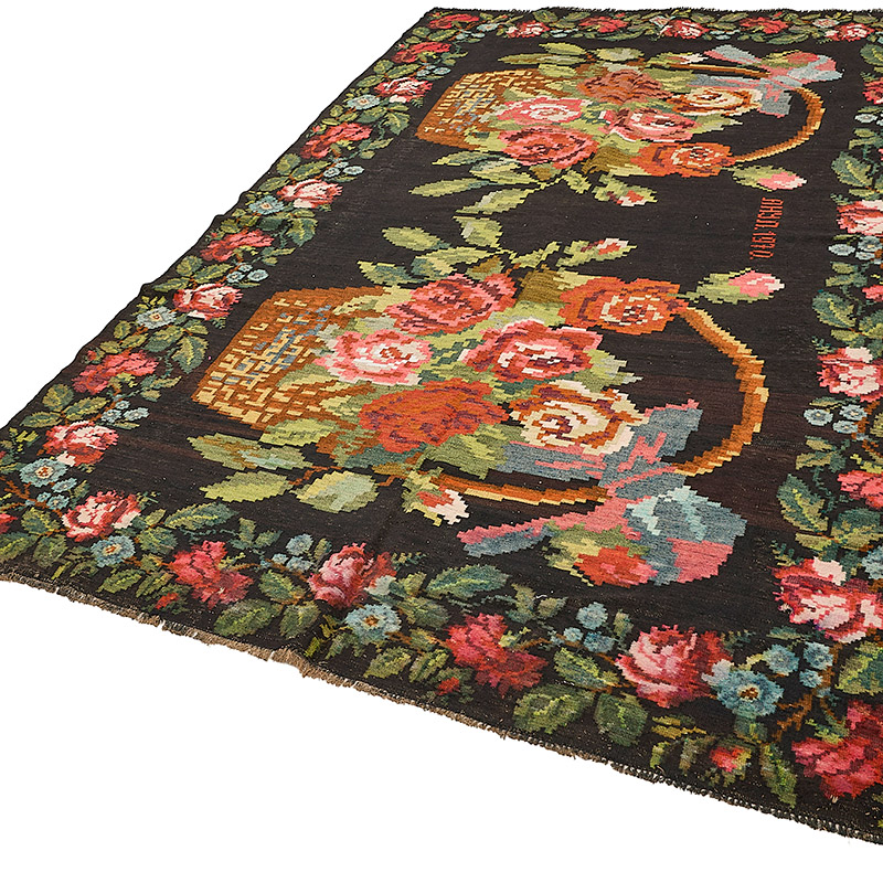 Vintage Handwoven Moldovan Kilim Rug - 6' 8" x 10' 6" (80" x 126") - K0093870
