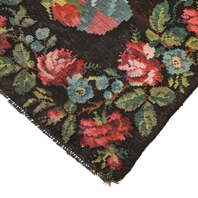 Vintage Handwoven Moldovan Kilim Rug - 6' 8" x 10' 6" (80" x 126") - K0093870