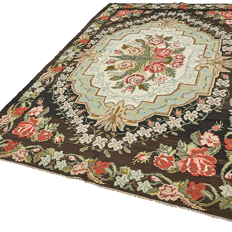 Vintage Handwoven Moldovan Kilim Rug - 6' 7" x 10' 4" (79" x 124") - K0093876