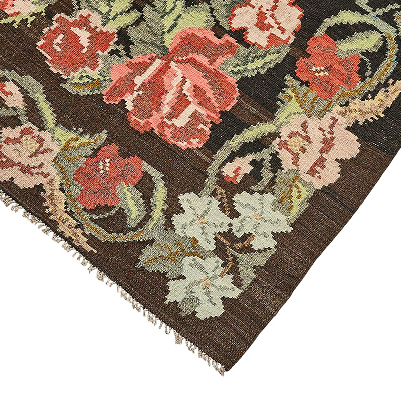 Vintage Handwoven Moldovan Kilim Rug - 6' 7" x 10' 4" (79" x 124") - K0093876