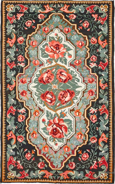 Vintage Handwoven Moldovan Kilim Rug - 6' 9" x 10' 9" (81" x 129")