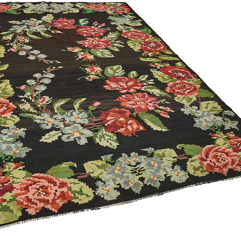 Vintage Handwoven Moldovan Kilim Rug - 6' 4" x 9' 1" (76" x 109") - K0093881