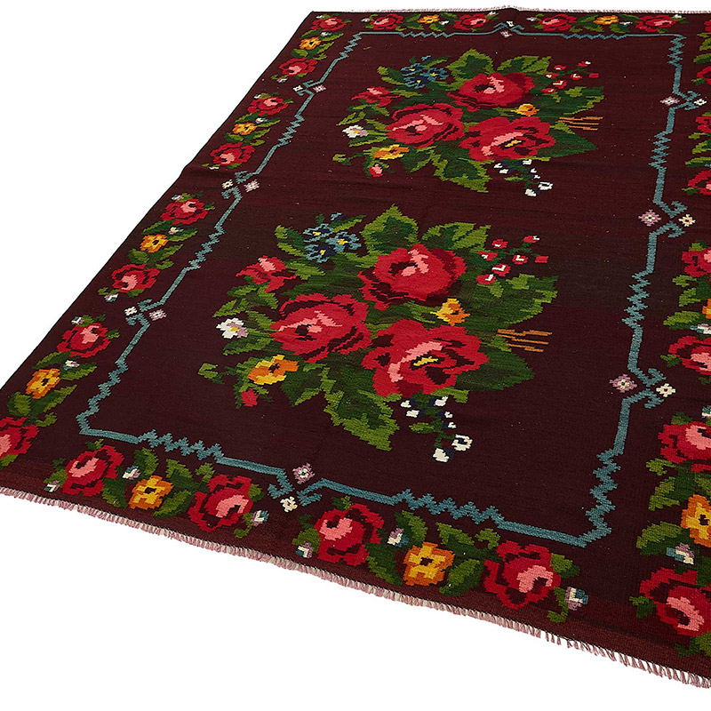 Vintage Handwoven Moldovan Kilim Rug - 5' 2" x 7' 11" (62" x 95") - K0093885
