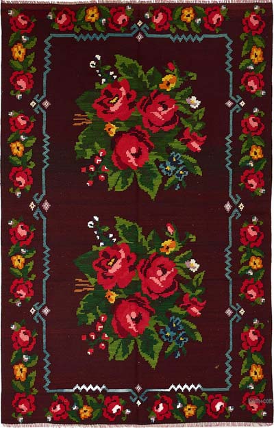Vintage Handwoven Moldovan Kilim Rug - 5' 2" x 7' 11" (62" x 95")