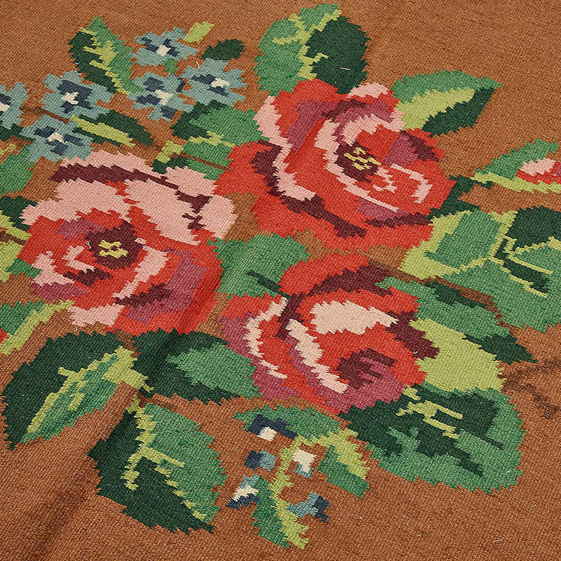 Vintage Handwoven Moldovan Kilim Rug - 4' 11" x 9' 6" (59" x 114") - K0093886