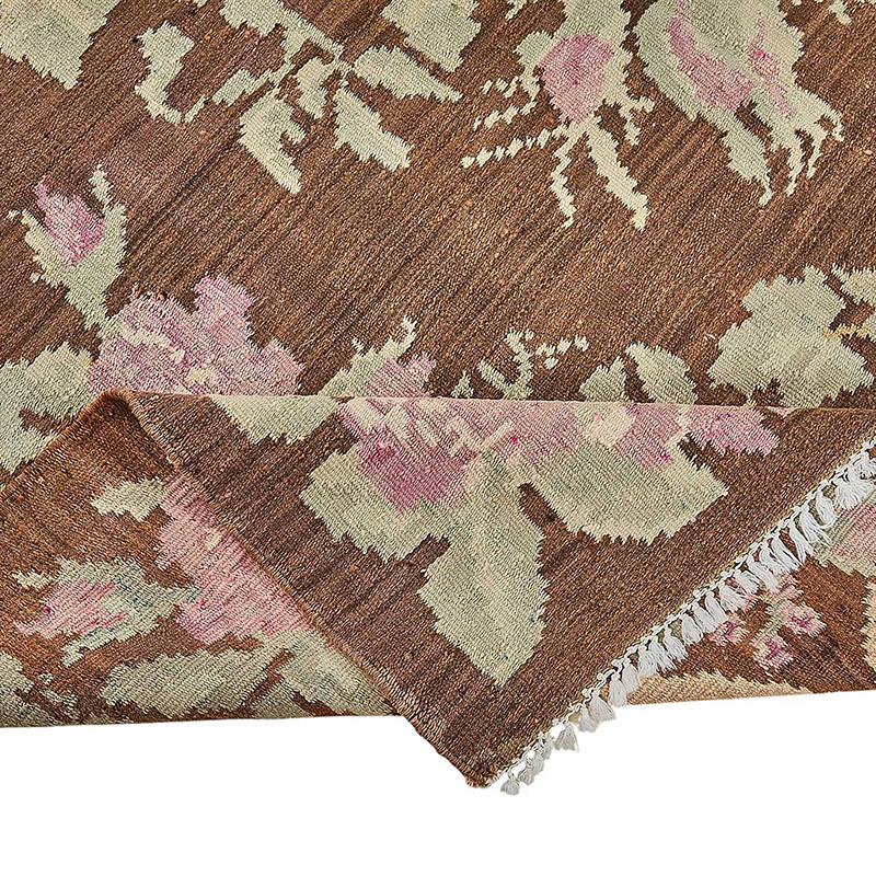 Vintage Handwoven Moldovan Kilim Rug - 5' 9" x 8' 4" (69" x 100") - K0093891