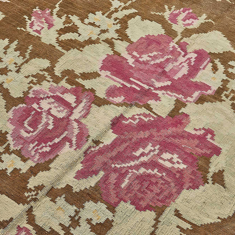 Vintage Handwoven Moldovan Kilim Rug - 6' 2" x 10' 4" (74" x 124") - K0093897