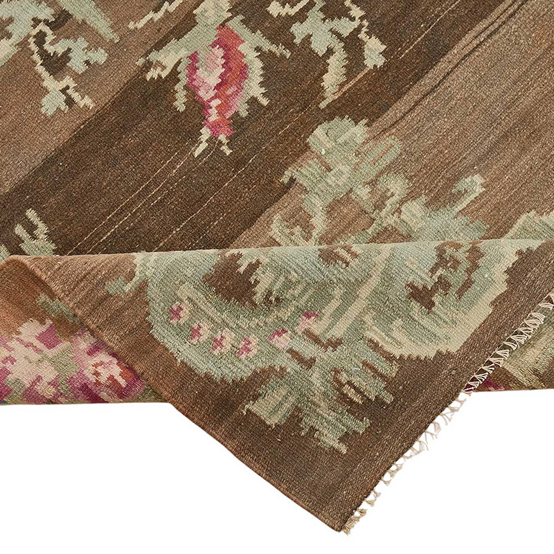 Vintage Handwoven Moldovan Kilim Rug - 5' 10" x 10' 4" (70" x 124") - K0093906